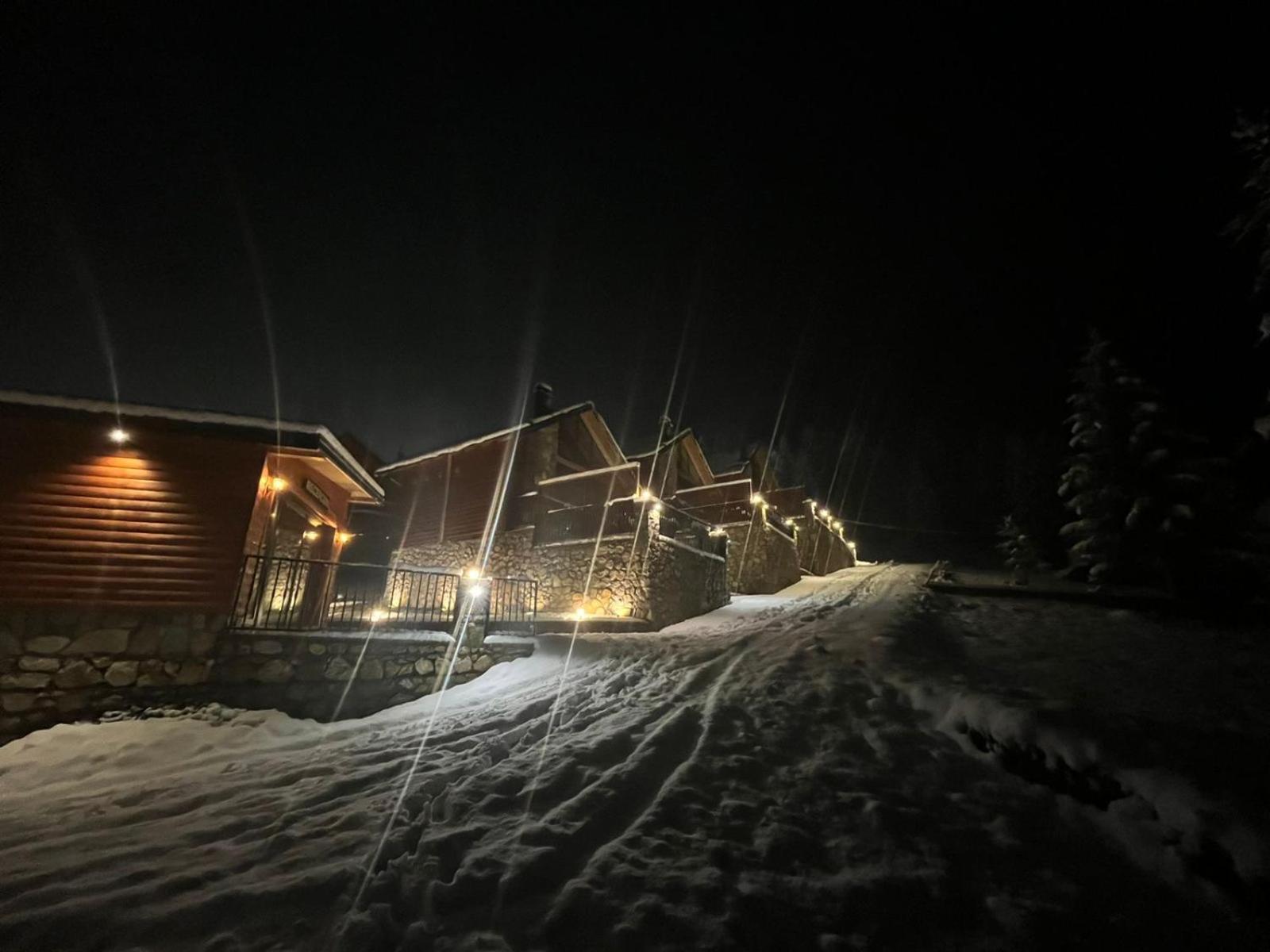 Bujtinat Lisa Boge Exterior foto