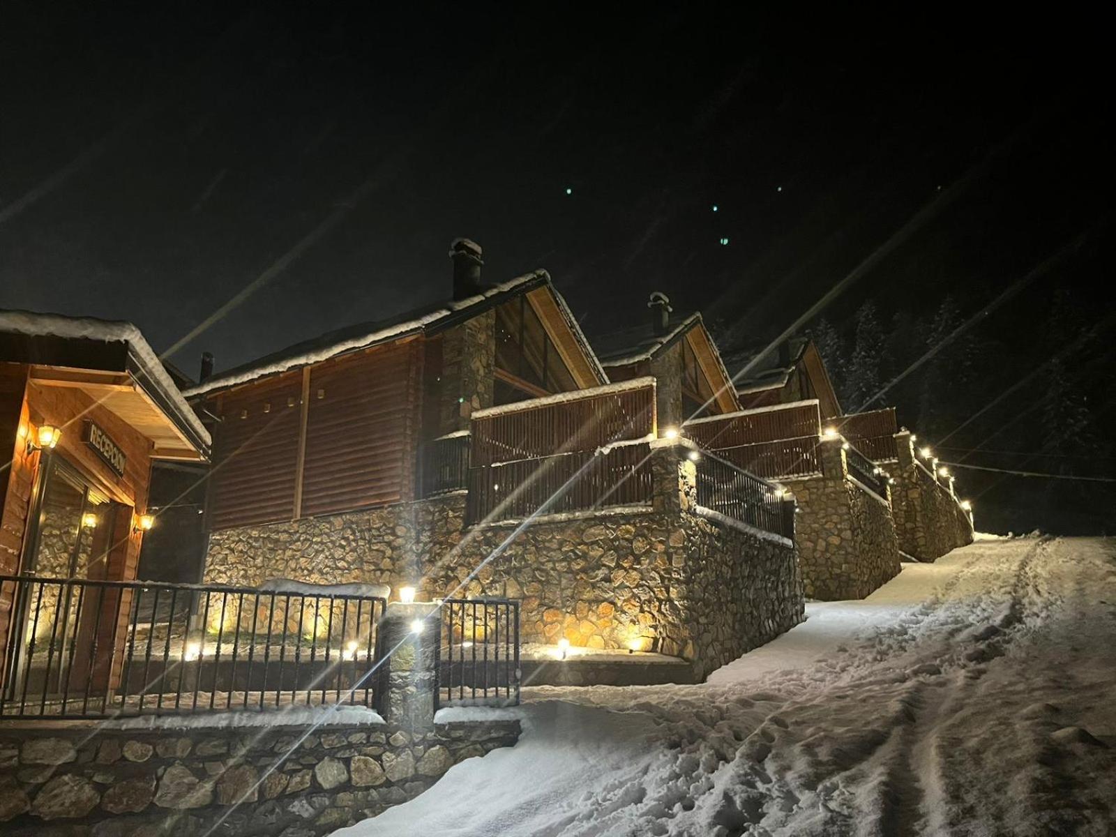 Bujtinat Lisa Boge Exterior foto